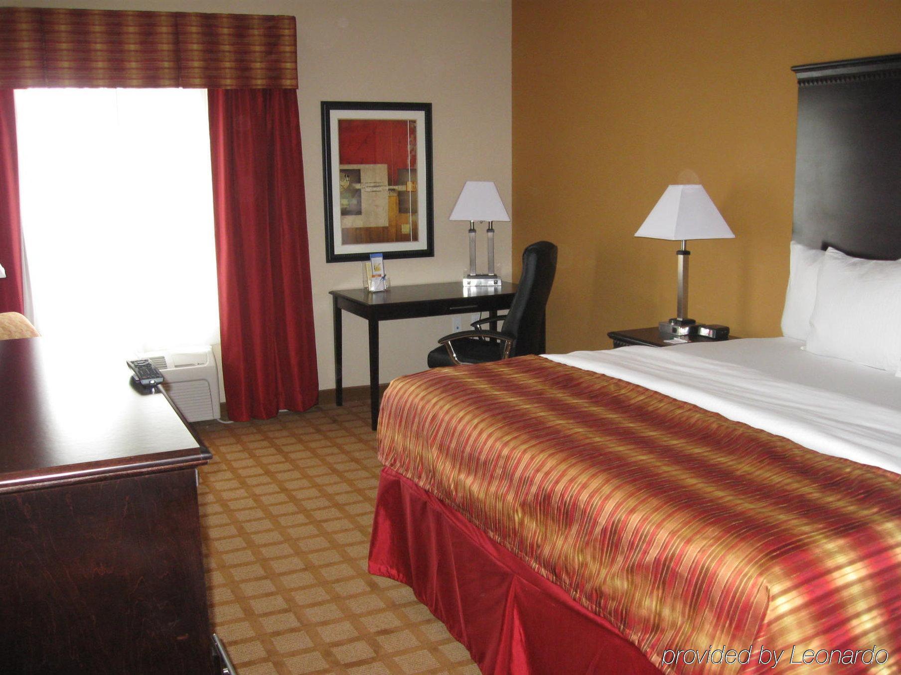 La Quinta By Wyndham Mobile Satsuma / Saraland Hotel Bilik gambar