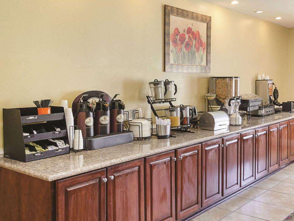 La Quinta By Wyndham Mobile Satsuma / Saraland Hotel Luaran gambar
