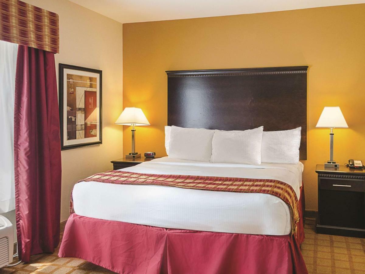 La Quinta By Wyndham Mobile Satsuma / Saraland Hotel Luaran gambar